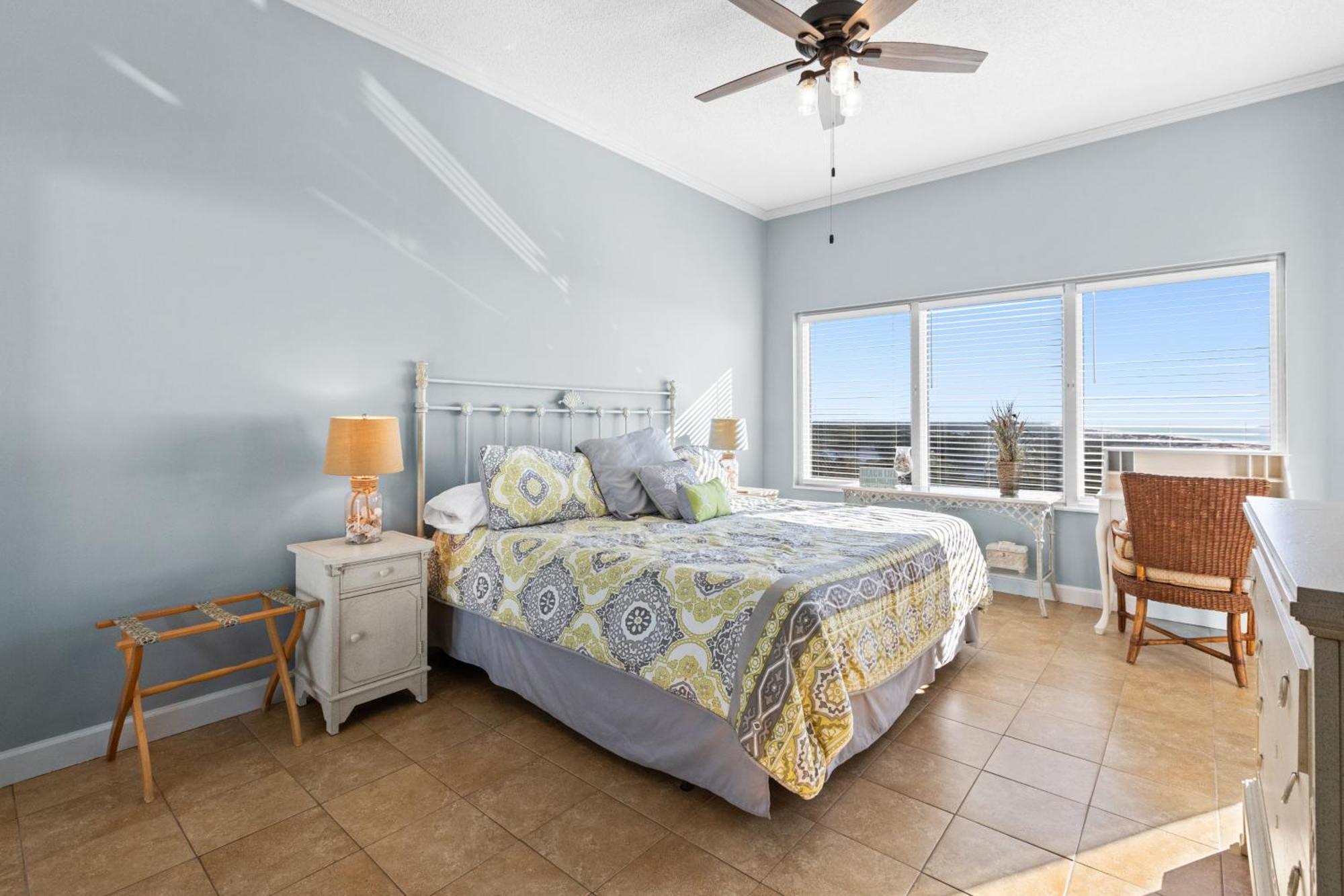 Gulf View From The Summit At Tops'L Beach Resort Destin Room photo